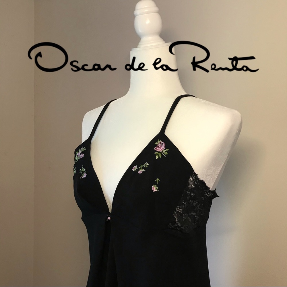 Oscar de La Renta Lace Nightgown